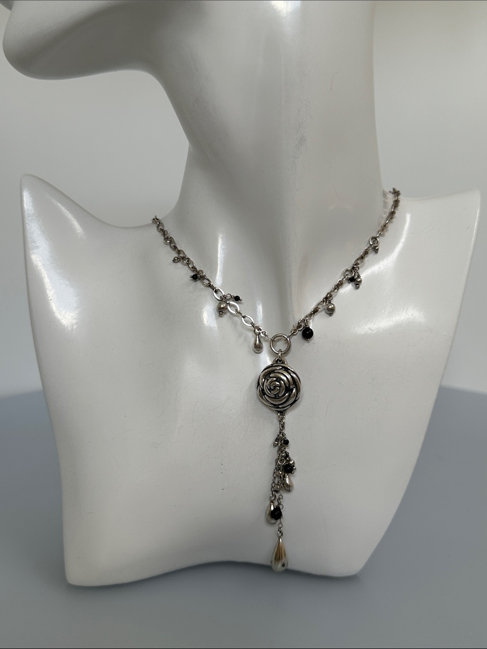 925 Sterling Silver Rose Pendant Y‑Drop Necklace with Onyx